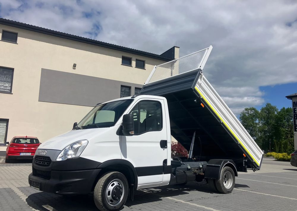 Iveco Iveco daily 35C13 wywrotka solidny kiper - Όχημα με ανατρεπομενη καροτσα: φωτογραφία 1 Iveco Iveco daily 35C13 wywrotka solidny kiper - Όχημα με ανατρεπομενη καροτσα: φωτογραφία 1