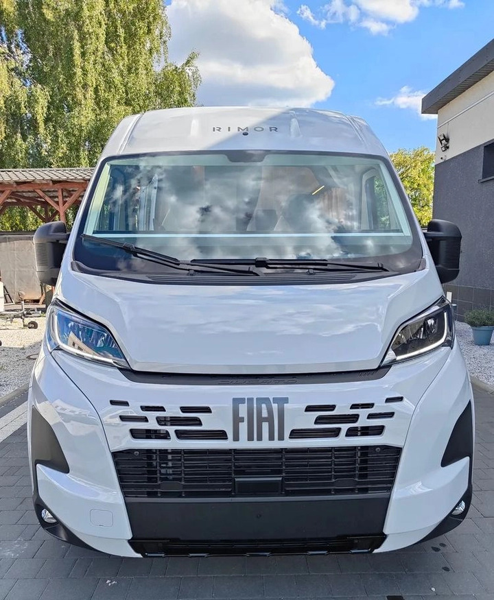 Fiat Ducato Rimor Horus 45 NEW AUTOMAT Grau Truma Diesel Lampen FULL LED 4-Sitzer - Τροχόσπιτο: φωτογραφία 2 Fiat Ducato Rimor Horus 45 NEW AUTOMAT Grau Truma Diesel Lampen FULL LED 4-Sitzer - Τροχόσπιτο: φωτογραφία 2