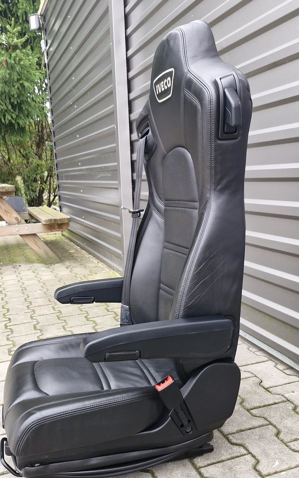 IVECO STRALIS S WAY FOTEL PASAŻERA - Καμπίνα και εσωτερικό: φωτογραφία 2 IVECO STRALIS S WAY FOTEL PASAŻERA - Καμπίνα και εσωτερικό: φωτογραφία 2