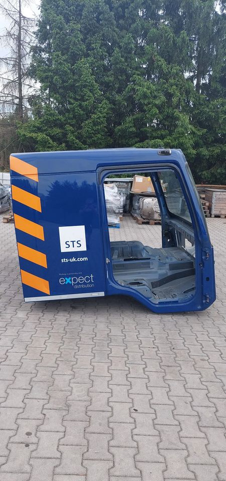 KABINA VOLVO FL 2022R - Καμπίνα για Φορτηγό: φωτογραφία 4 KABINA VOLVO FL 2022R - Καμπίνα για Φορτηγό: φωτογραφία 4