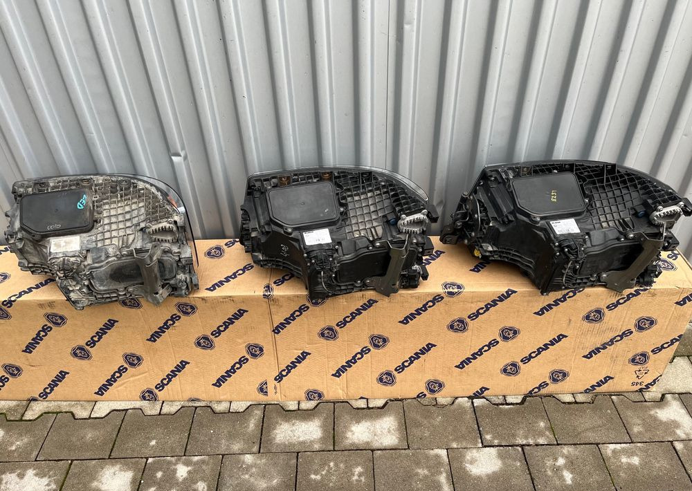 Lampa LED Scania R S NGS NGR reflektor 2674391 - Φωτισμός για Φορτηγό: φωτογραφία 4 Lampa LED Scania R S NGS NGR reflektor 2674391 - Φωτισμός για Φορτηγό: φωτογραφία 4