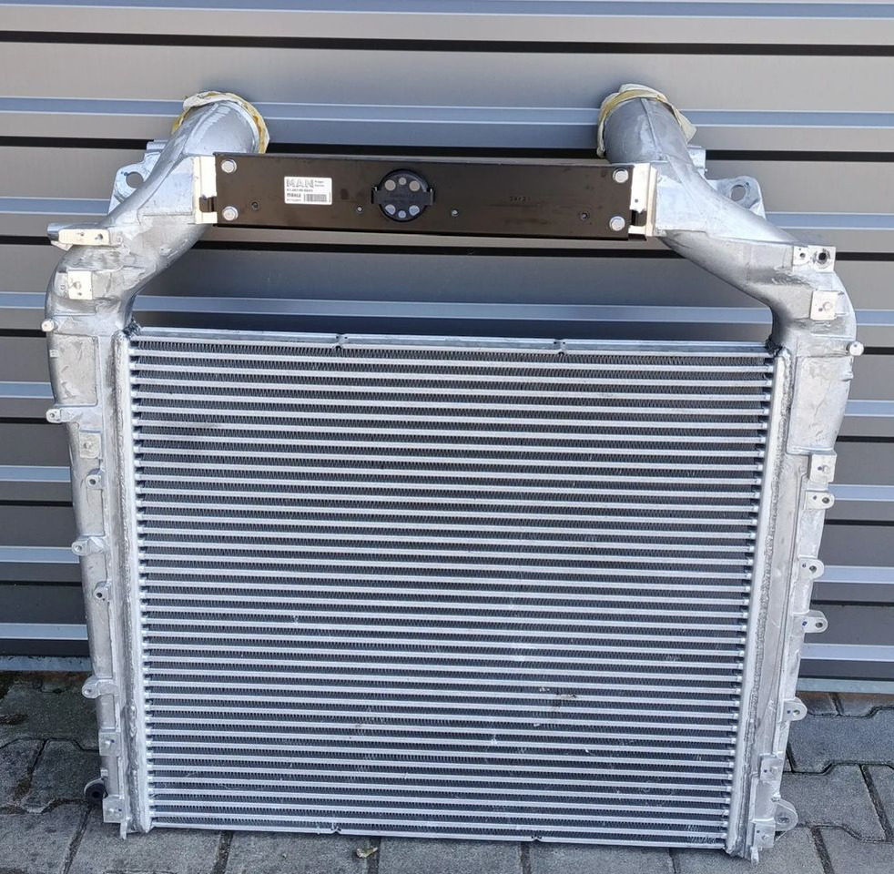 MAN TGS TG3 CHŁODNICA POWIETRZA INTERCOOLER NOWY - Ενδιάμεσος ψύκτης για Φορτηγό: φωτογραφία 2 MAN TGS TG3 CHŁODNICA POWIETRZA INTERCOOLER NOWY - Ενδιάμεσος ψύκτης για Φορτηγό: φωτογραφία 2