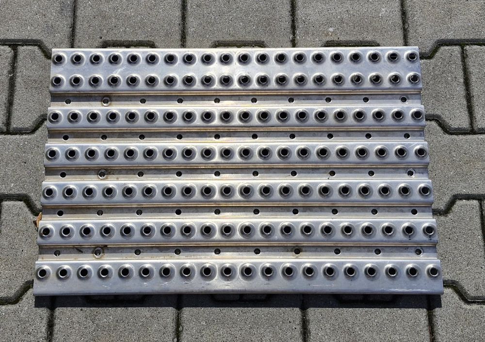 MAN TGX TGS TG3 PODEST BLACHA NOWY - Αμάξωμα και εξωτερικό: φωτογραφία 1 MAN TGX TGS TG3 PODEST BLACHA NOWY - Αμάξωμα και εξωτερικό: φωτογραφία 1