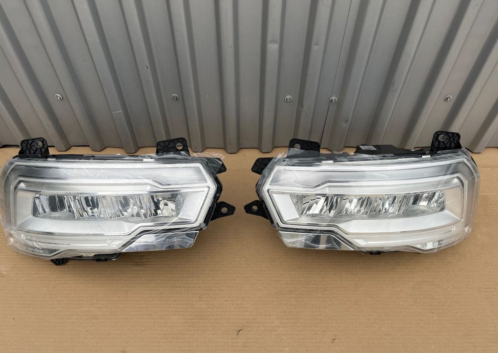 NOWE lampy LED DAF XG XG+ XF reflektor oryginał lampa NOWA - Φωτισμός για Φορτηγό: φωτογραφία 1 NOWE lampy LED DAF XG XG+ XF reflektor oryginał lampa NOWA - Φωτισμός για Φορτηγό: φωτογραφία 1