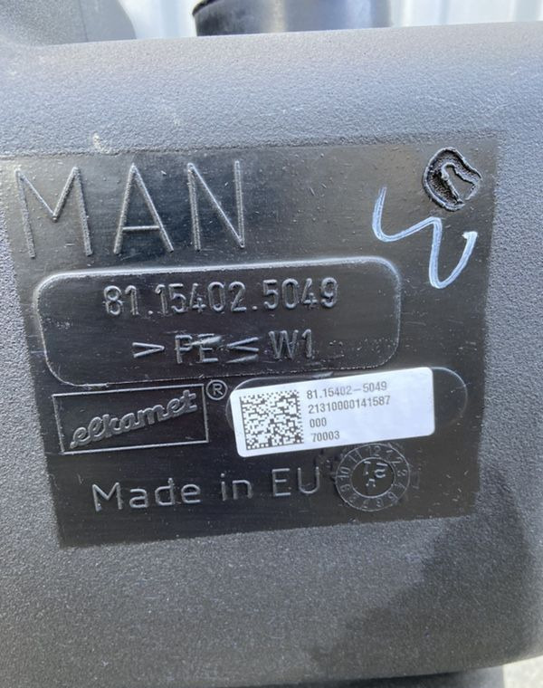 NOWY Zbiornik adblue MAN TGX TGS euro 6 ad blue - Ρεζερβουάρ καυσίμου: φωτογραφία 4 NOWY Zbiornik adblue MAN TGX TGS euro 6 ad blue - Ρεζερβουάρ καυσίμου: φωτογραφία 4