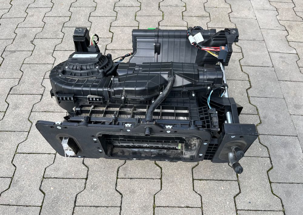 Nagrzewnica DAF XF 106 euro 6 lift dmuchawa - Θέρμανση/ Εξαερισμός για Φορτηγό: φωτογραφία 1 Nagrzewnica DAF XF 106 euro 6 lift dmuchawa - Θέρμανση/ Εξαερισμός για Φορτηγό: φωτογραφία 1