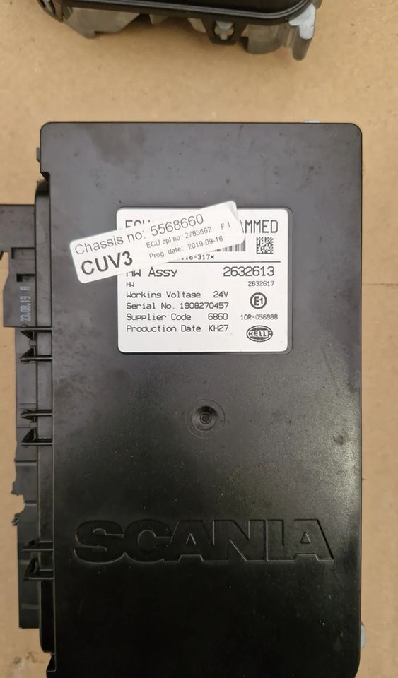 SCANIA R S STEROWNIK KOMPUTER ŚWIATEŁ CUV3 2632613 2192582 - Ηλεκτρονική μονάδα ελέγχου για Φορτηγό: φωτογραφία 2 SCANIA R S STEROWNIK KOMPUTER ŚWIATEŁ CUV3 2632613 2192582 - Ηλεκτρονική μονάδα ελέγχου για Φορτηγό: φωτογραφία 2