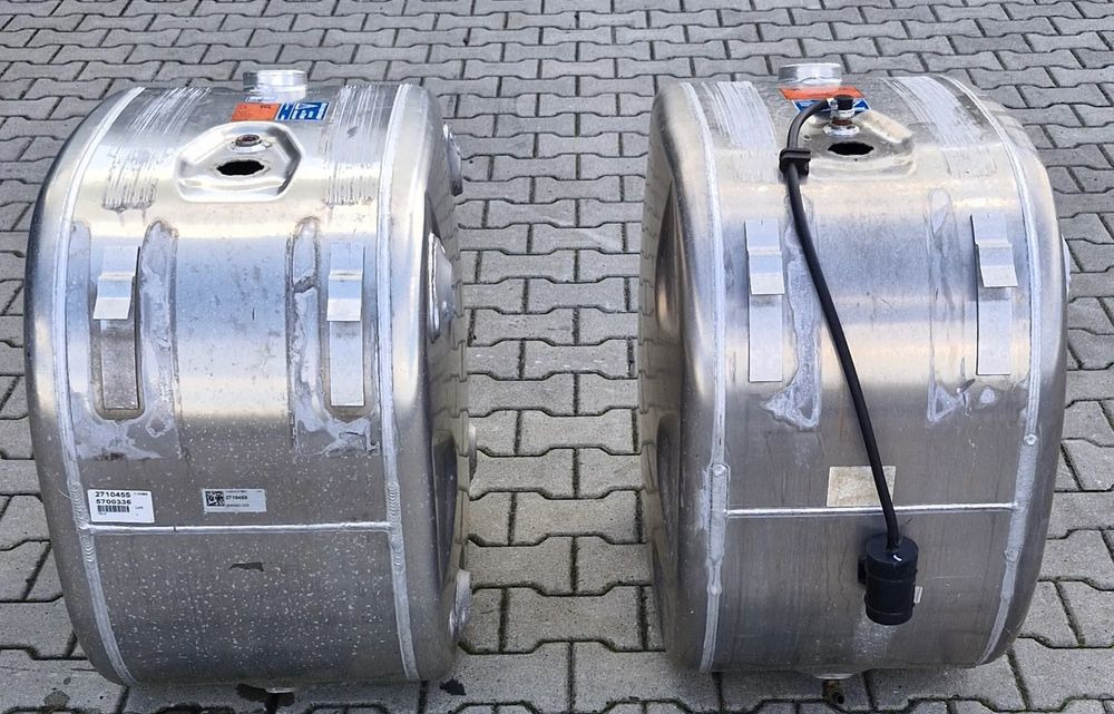 SCANIA R S ZBIORNIK PALIWA 200L NOWY - Ρεζερβουάρ καυσίμου για Φορτηγό: φωτογραφία 2 SCANIA R S ZBIORNIK PALIWA 200L NOWY - Ρεζερβουάρ καυσίμου για Φορτηγό: φωτογραφία 2