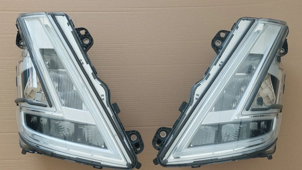 VOLVO FH 5 LAMPA PRZEDNIA FULL LED - Προβολέας για Φορτηγό: φωτογραφία 1 VOLVO FH 5 LAMPA PRZEDNIA FULL LED - Προβολέας για Φορτηγό: φωτογραφία 1