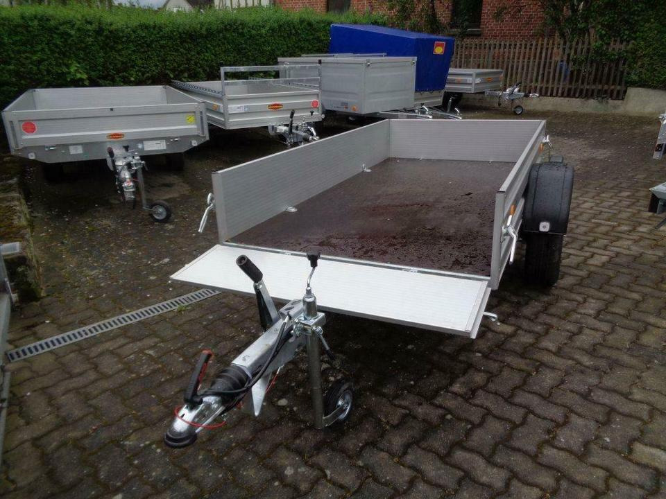 Böckmann PKW-Anhänger, 1,35 to. Einachs, Stirnwandklappe100 km/h - Ρυμούλκες αυτοκίνητο: φωτογραφία 2 Böckmann PKW-Anhänger, 1,35 to. Einachs, Stirnwandklappe100 km/h - Ρυμούλκες αυτοκίνητο: φωτογραφία 2