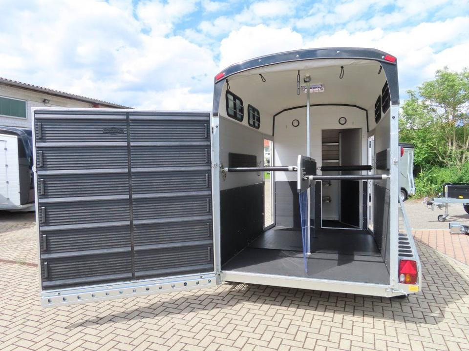 Böckmann Pferdeanhänger Big Portax WCF Vorb. Videokamera - Τρέιλερ μεταφοράς αλόγων: φωτογραφία 5 Böckmann Pferdeanhänger Big Portax WCF Vorb. Videokamera - Τρέιλερ μεταφοράς αλόγων: φωτογραφία 5