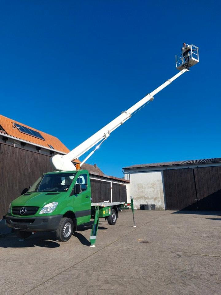 Mercedes Wumag Arbeitsbühne Hubsteiger Hebebühne 3,5t 22m - Φορτηγό με εναέρια πλατφόρμα: φωτογραφία 2 Mercedes Wumag Arbeitsbühne Hubsteiger Hebebühne 3,5t 22m - Φορτηγό με εναέρια πλατφόρμα: φωτογραφία 2