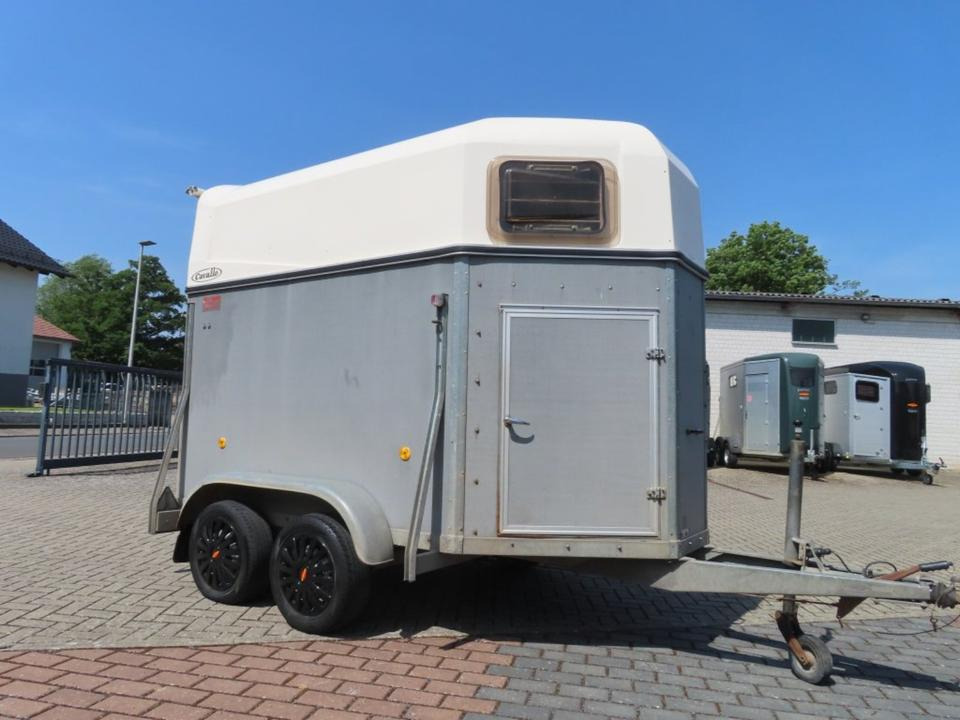 Pferdeanhänger Böckmann Duo/ Cavallo Sattelkammer TÜV NEU - Τρέιλερ μεταφοράς αλόγων: φωτογραφία 3 Pferdeanhänger Böckmann Duo/ Cavallo Sattelkammer TÜV NEU - Τρέιλερ μεταφοράς αλόγων: φωτογραφία 3