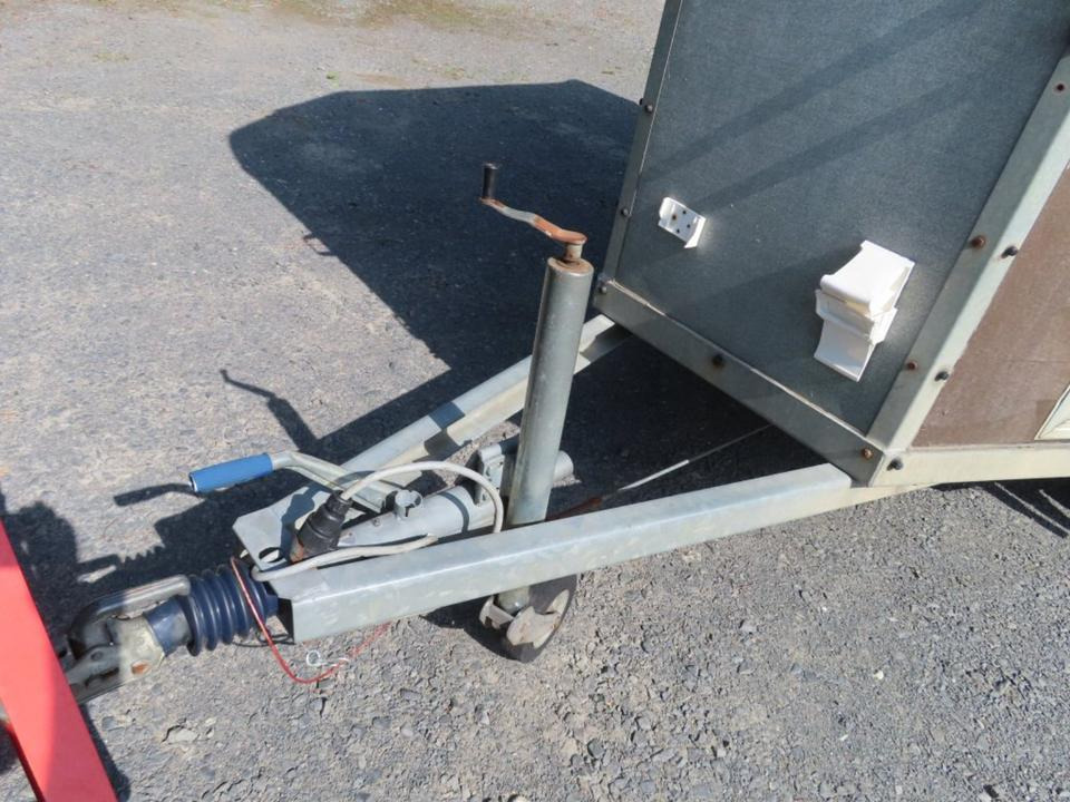Pferdeanhänger PKW Anhänger Henra Radstoßdämpfer TÜV NEU - Τρέιλερ μεταφοράς αλόγων: φωτογραφία 3 Pferdeanhänger PKW Anhänger Henra Radstoßdämpfer TÜV NEU - Τρέιλερ μεταφοράς αλόγων: φωτογραφία 3