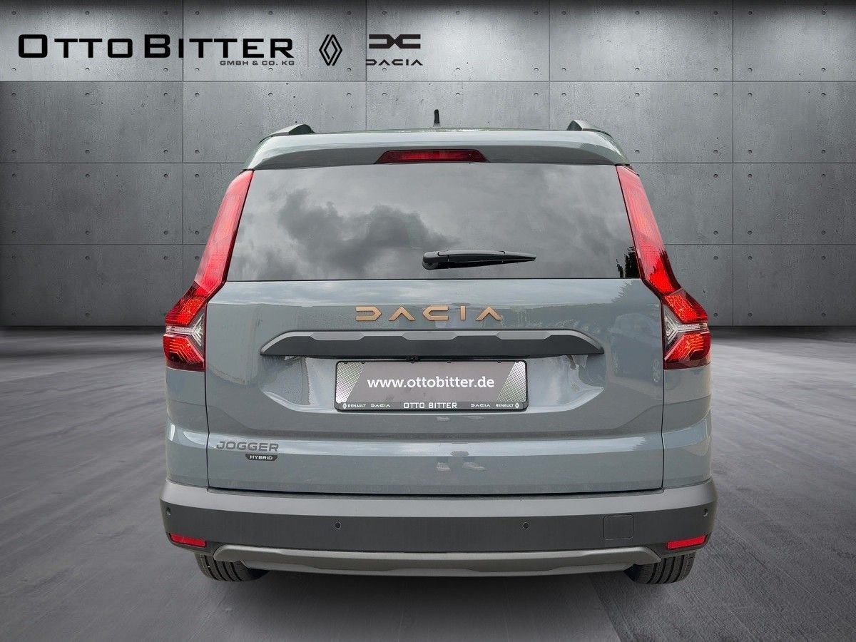 Dacia Jogger Extreme HYBRID140 5-Sitze CITY-PAKET/NAVI - Station wagon: φωτογραφία 3 Dacia Jogger Extreme HYBRID140 5-Sitze CITY-PAKET/NAVI - Station wagon: φωτογραφία 3