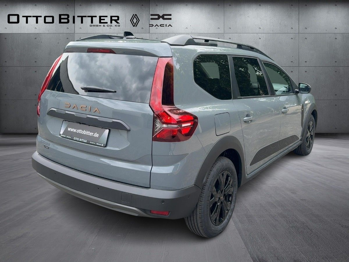 Dacia Jogger Extreme HYBRID140 5-Sitze CITY-PAKET/NAVI - Station wagon: φωτογραφία 4 Dacia Jogger Extreme HYBRID140 5-Sitze CITY-PAKET/NAVI - Station wagon: φωτογραφία 4
