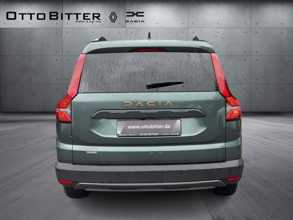 Dacia Jogger Extreme HYBRID140 5-Sitze CITY-PAKET/NAVI - Station wagon: φωτογραφία 3 Dacia Jogger Extreme HYBRID140 5-Sitze CITY-PAKET/NAVI - Station wagon: φωτογραφία 3