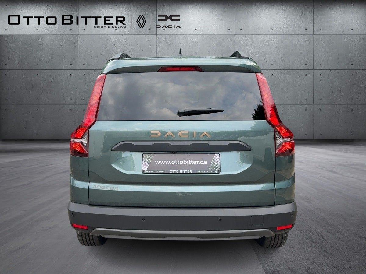Dacia Jogger Extreme TCe110 7-Sitze CITY-PAKET/NAVI - Station wagon: φωτογραφία 3 Dacia Jogger Extreme TCe110 7-Sitze CITY-PAKET/NAVI - Station wagon: φωτογραφία 3