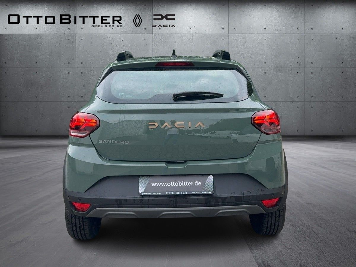 Dacia Sandero Stepway Extreme TCe110 CITY-PAKET - Λιμουζίνα/ Sedan: φωτογραφία 3 Dacia Sandero Stepway Extreme TCe110 CITY-PAKET - Λιμουζίνα/ Sedan: φωτογραφία 3
