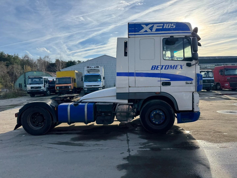 DAF 105 XF 460 Space Cab (MANUAL GEARBOX / BOITE MANUELLE / 2011) - Τράκτορας: φωτογραφία 4 DAF 105 XF 460 Space Cab (MANUAL GEARBOX / BOITE MANUELLE / 2011) - Τράκτορας: φωτογραφία 4