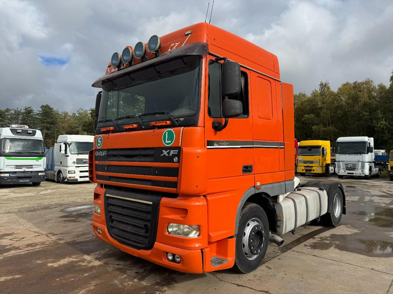 Τράκτορας DAF 105 XF 460 Space Cab (MANUAL GEARBOX / BOITE MANUELLE): φωτογραφία 1