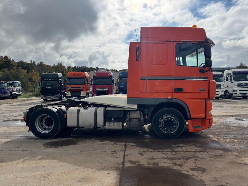 DAF 105 XF 460 Space Cab (MANUAL GEARBOX / BOITE MANUELLE) - Τράκτορας: φωτογραφία 4 DAF 105 XF 460 Space Cab (MANUAL GEARBOX / BOITE MANUELLE) - Τράκτορας: φωτογραφία 4
