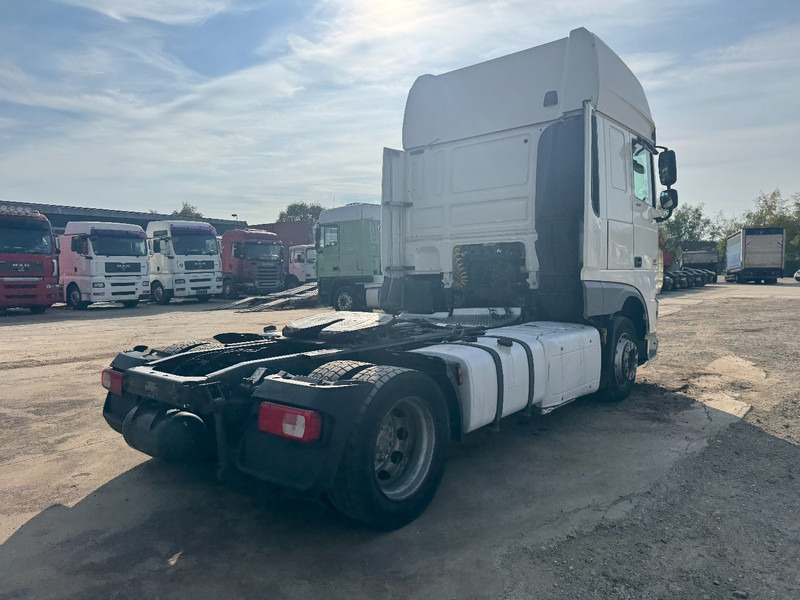 DAF XF 460 Super Space Cab (PERFECT CONDITION / PARFAIT ETAT) - Τράκτορας: φωτογραφία 5 DAF XF 460 Super Space Cab (PERFECT CONDITION / PARFAIT ETAT) - Τράκτορας: φωτογραφία 5