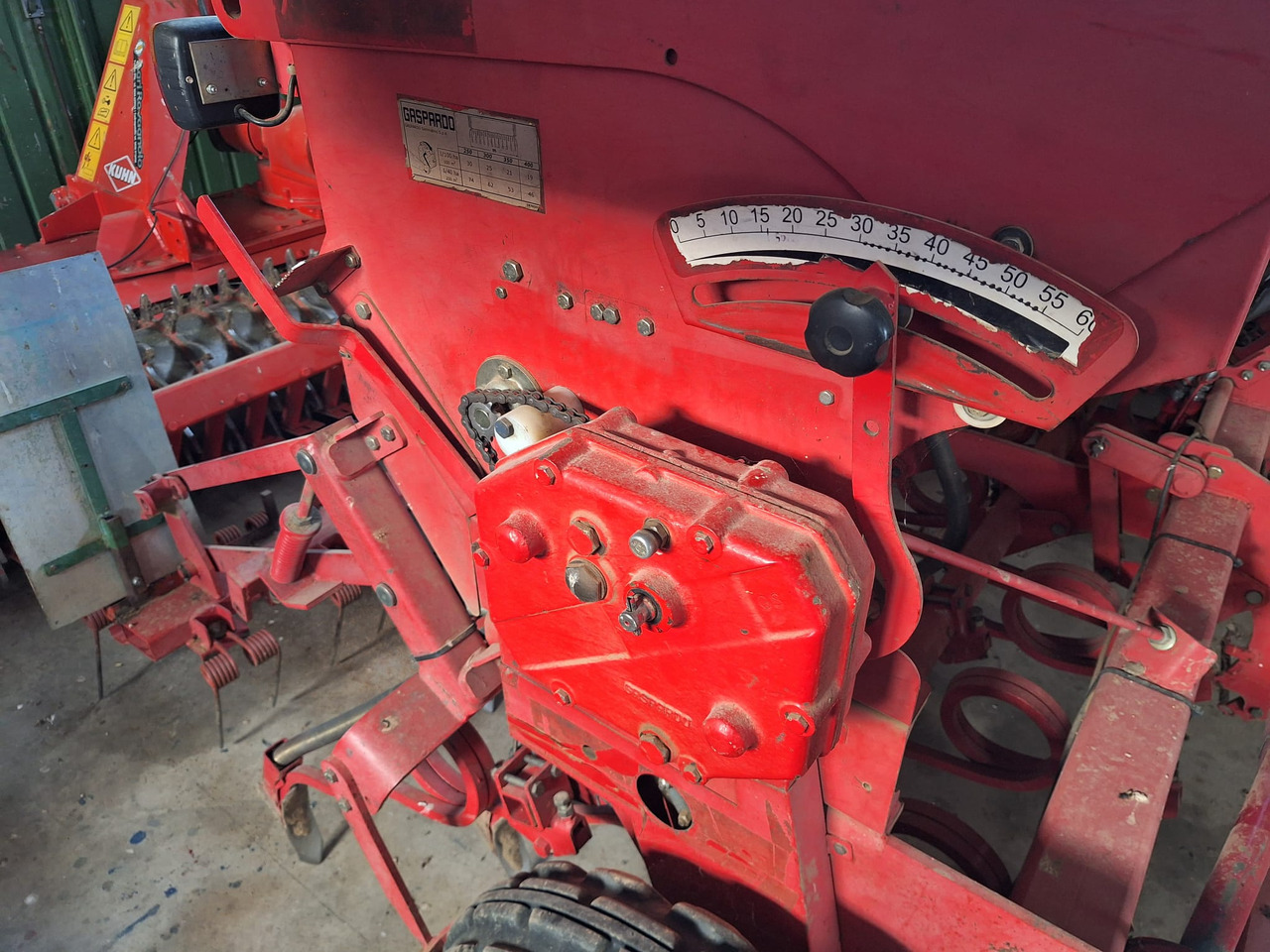 GASPARDO SEMINATRICE S300 - Σπαρτική με σβάρνα: φωτογραφία 5 GASPARDO SEMINATRICE S300 - Σπαρτική με σβάρνα: φωτογραφία 5