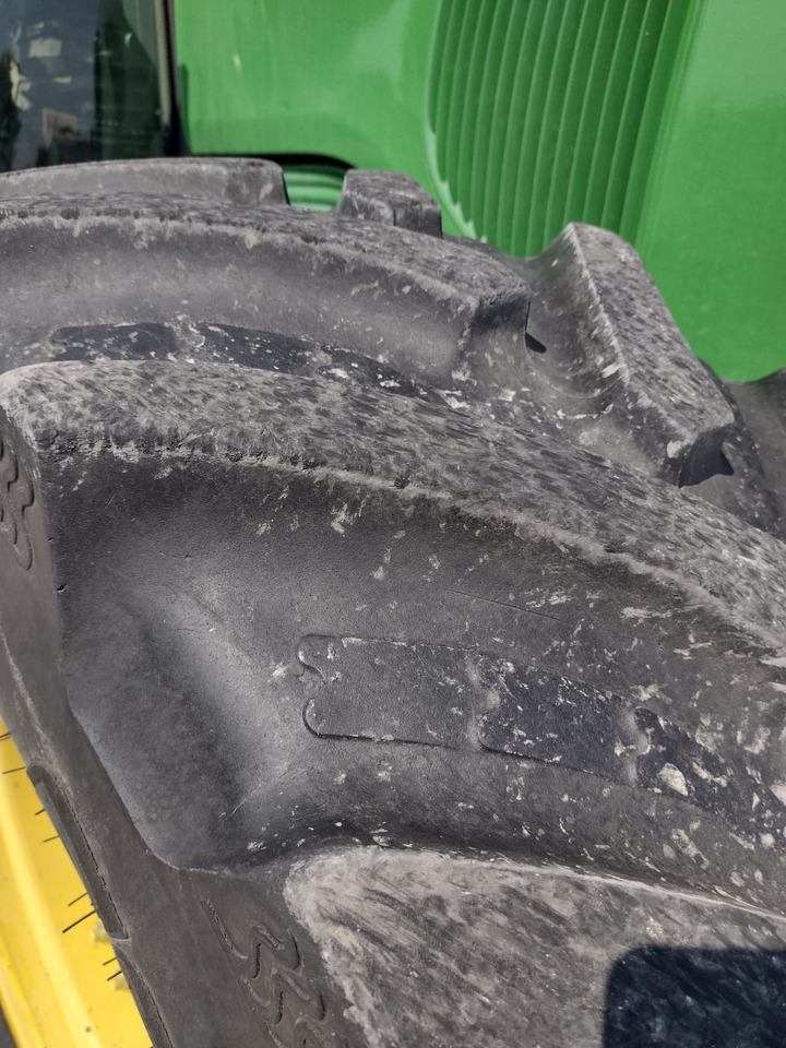 JOHN DEERE 6520 PREMIUM - Τρακτέρ: φωτογραφία 4 JOHN DEERE 6520 PREMIUM - Τρακτέρ: φωτογραφία 4