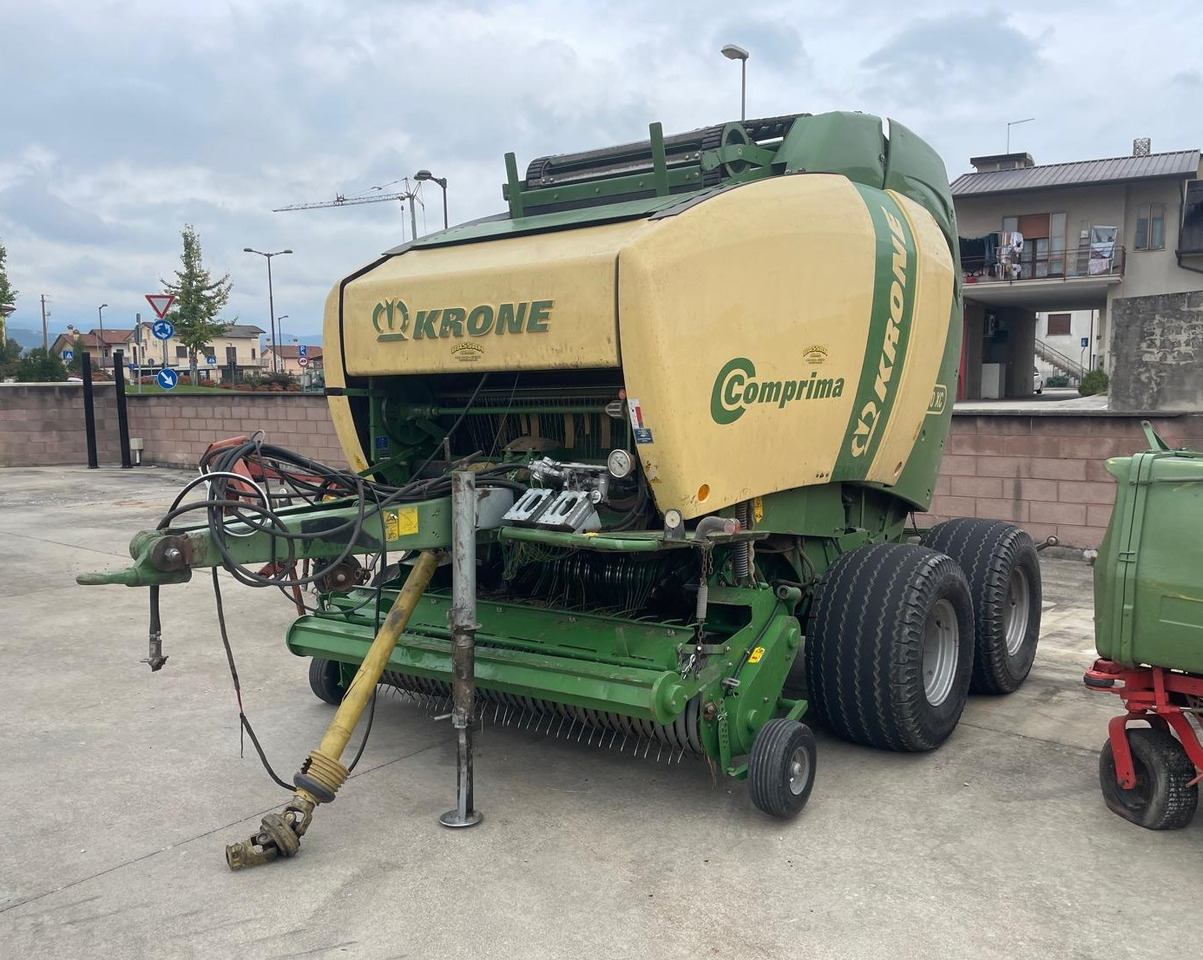 KRONE ROTOPRESSA V 180 XC - Χορτοδετική μηχανή στρόγγυλης μπάλας: φωτογραφία 1 KRONE ROTOPRESSA V 180 XC - Χορτοδετική μηχανή στρόγγυλης μπάλας: φωτογραφία 1