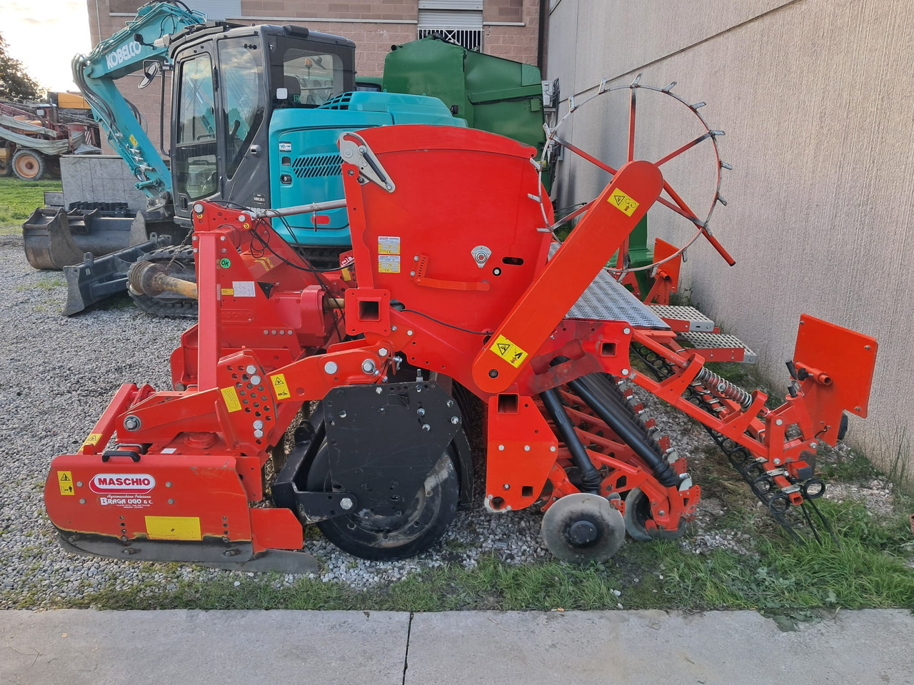 MASCHIO SEMINATRICE COMBINATA DAMA 300 - Σπαρτική με σβάρνα: φωτογραφία 2 MASCHIO SEMINATRICE COMBINATA DAMA 300 - Σπαρτική με σβάρνα: φωτογραφία 2