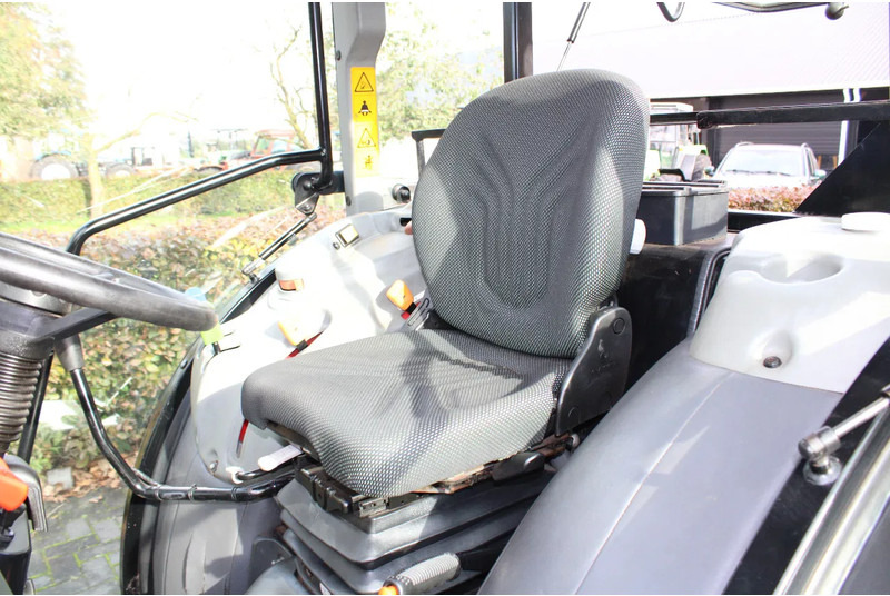 Τρακτέρ Massey Ferguson 3640 S: φωτογραφία 8