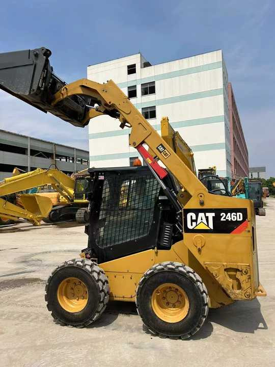 90% New Front Loader Tractor CAT 246D Skid Steer Loader / Used Cat 226B 246C 246d Mini Skid Steer Loader in Stock - Φορτωτής πλάγιας ολίσθησης: φωτογραφία 5 90% New Front Loader Tractor CAT 246D Skid Steer Loader / Used Cat 226B 246C 246d Mini Skid Steer Loader in Stock - Φορτωτής πλάγιας ολίσθησης: φωτογραφία 5