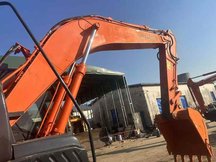Affordable Hitachi ZX210-5G Used Construction Machinery | Well-Maintained, No Overhauls - Ερπυστριοφόρος εκσκαφέας: φωτογραφία 4 Affordable Hitachi ZX210-5G Used Construction Machinery | Well-Maintained, No Overhauls - Ερπυστριοφόρος εκσκαφέας: φωτογραφία 4