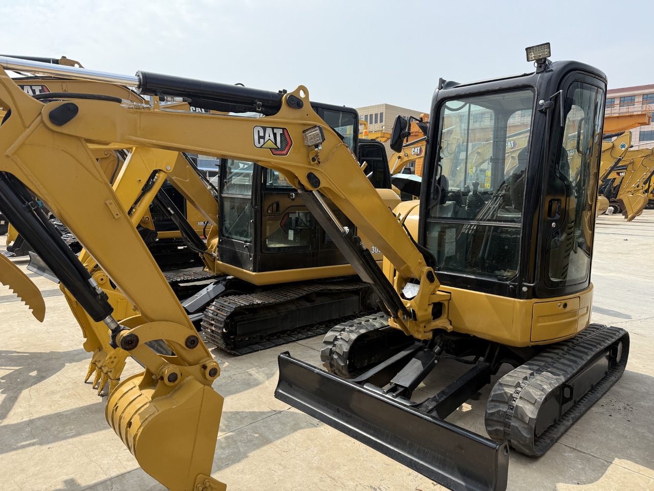 CATERPILLAR 303.5e - Μίνι εκσκαφέας: φωτογραφία 2 CATERPILLAR 303.5e - Μίνι εκσκαφέας: φωτογραφία 2