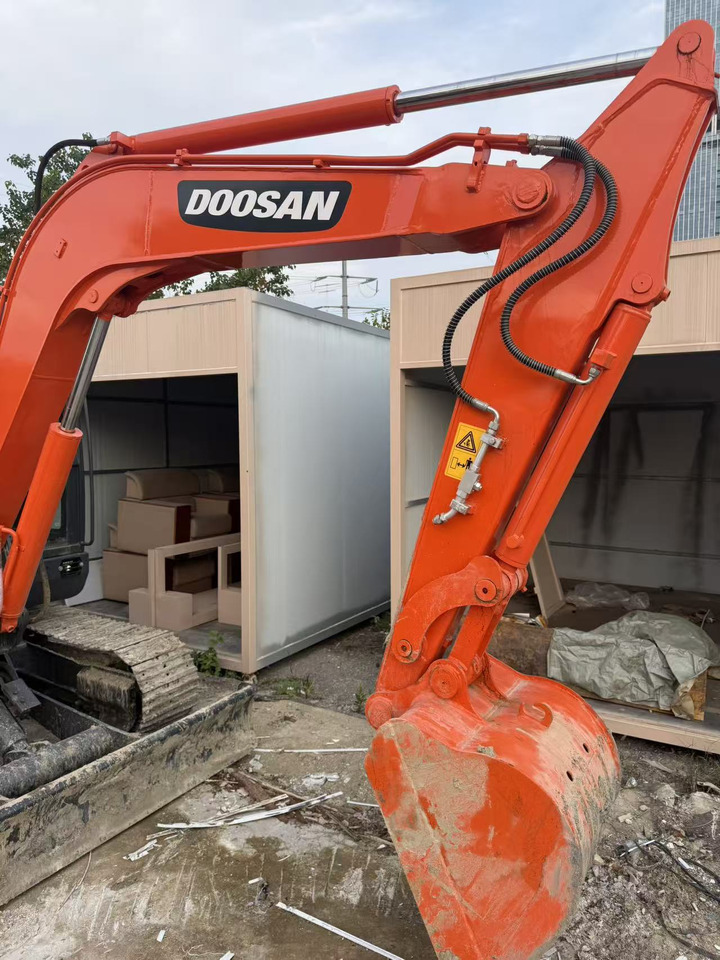 Μίνι εκσκαφέας DOOSAN Used large Doosan DX60 excavators, original DX60 used excavators, 6-ton DX60 hydraulic excavators, best-selling at low prices.: φωτογραφία 16