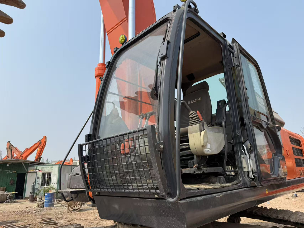 Ερπυστριοφόρος εκσκαφέας HITACHI 350-5g [ Copy ]: φωτογραφία 13
