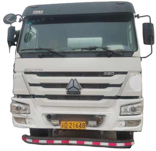 HOWO 15 Cubic Metre Used Concrete Mixer Truck for Sale - Μπετονιέρα φορτηγό: φωτογραφία 1 HOWO 15 Cubic Metre Used Concrete Mixer Truck for Sale - Μπετονιέρα φορτηγό: φωτογραφία 1