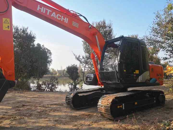 Hitachi Brand Zx210 Crawler Excavator 21tons Digger for Sale Used Hitachi Zx200 210 350 Excavator in Stock on Sale - Εκσκαφέας: φωτογραφία 5 Hitachi Brand Zx210 Crawler Excavator 21tons Digger for Sale Used Hitachi Zx200 210 350 Excavator in Stock on Sale - Εκσκαφέας: φωτογραφία 5