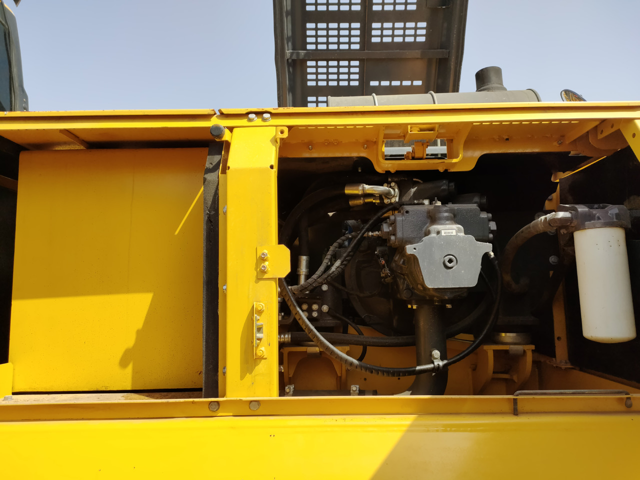 Ερπυστριοφόρος εκσκαφέας Komatsu pc350: φωτογραφία 14 Ερπυστριοφόρος εκσκαφέας Komatsu pc350: φωτογραφία 14