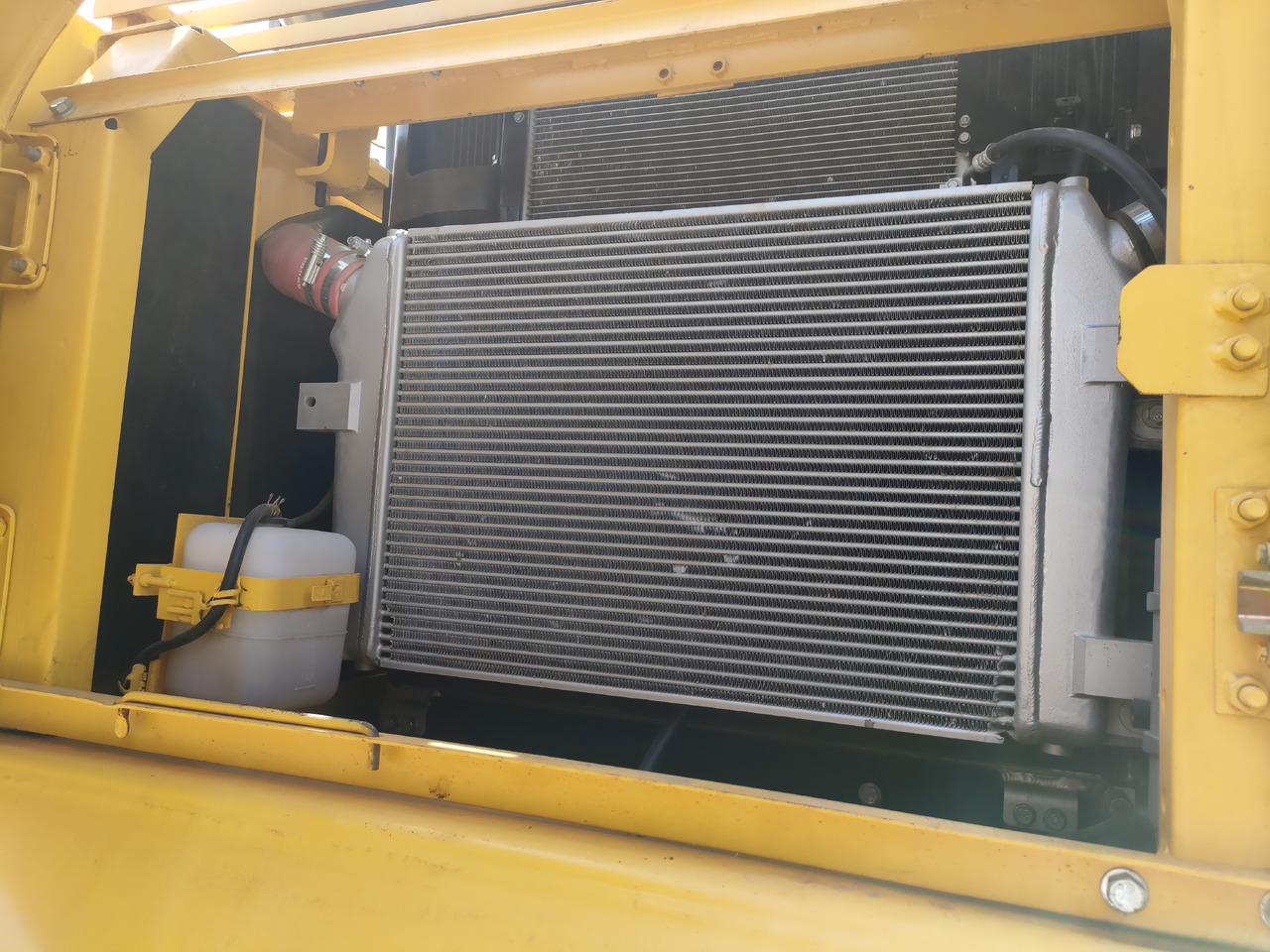 Ερπυστριοφόρος εκσκαφέας Komatsu pc350: φωτογραφία 15 Ερπυστριοφόρος εκσκαφέας Komatsu pc350: φωτογραφία 15