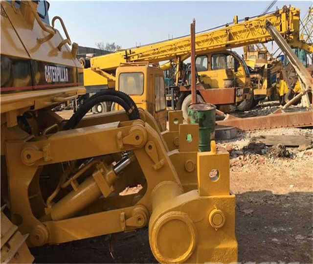 Low Price Cat D6m Original Made Dozer , Used Bulldozer Cat D6 D6m D6h D6g D6k , Original Bulldozer - Μπουλντόζα: φωτογραφία 4 Low Price Cat D6m Original Made Dozer , Used Bulldozer Cat D6 D6m D6h D6g D6k , Original Bulldozer - Μπουλντόζα: φωτογραφία 4