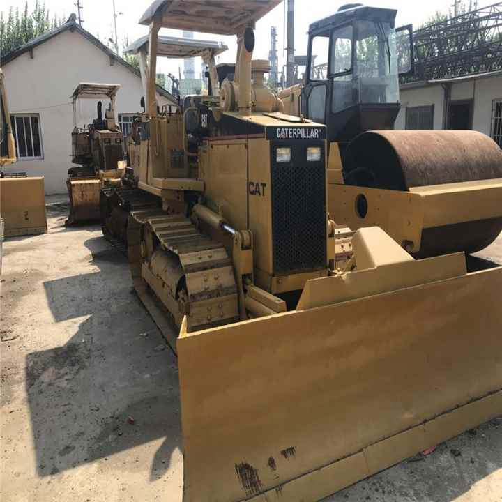 Original D4c Nice Condition Bulldozer , Used D4 Cat Bulldozer , CAT Mini Dozer D4h D5h D5g D6h D6 - Μπουλντόζα: φωτογραφία 5 Original D4c Nice Condition Bulldozer , Used D4 Cat Bulldozer , CAT Mini Dozer D4h D5h D5g D6h D6 - Μπουλντόζα: φωτογραφία 5