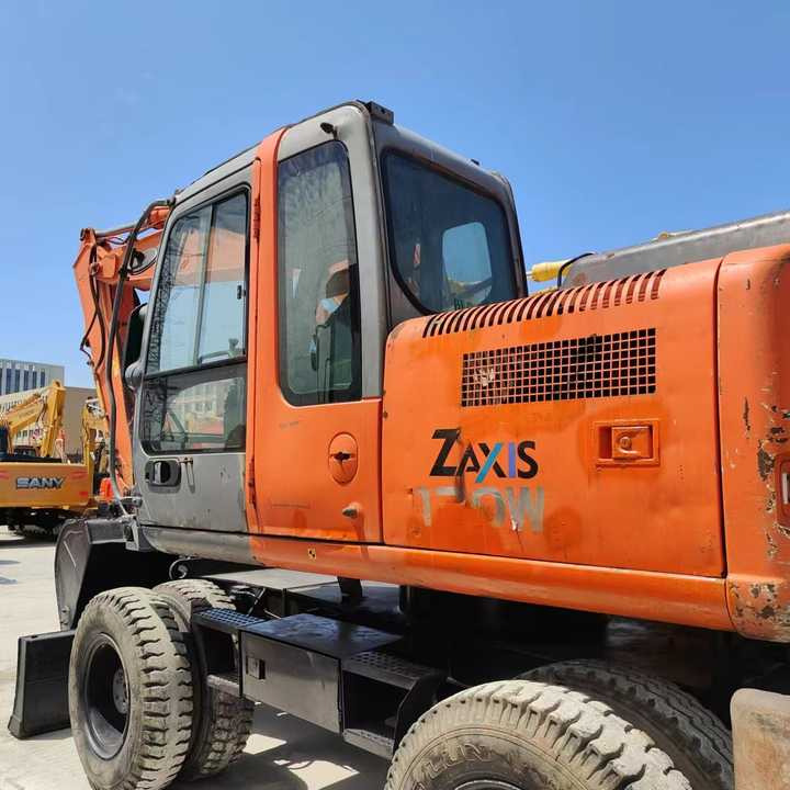 Used Japan Original Brand Hitachi Zx 130w Wheel Excavator Hitachi Zx120 130 200 Excavator for Sale - Εκσκαφέας: φωτογραφία 3 Used Japan Original Brand Hitachi Zx 130w Wheel Excavator Hitachi Zx120 130 200 Excavator for Sale - Εκσκαφέας: φωτογραφία 3