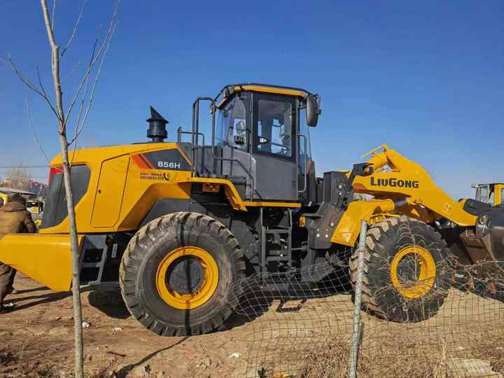 Used LIUGONG 856H wheel in Good Condition for sale 90%new uesd Loader liugong 856h Used Loader For Sale - Ελαστιχοφόρος φορτωτής: φωτογραφία 4 Used LIUGONG 856H wheel in Good Condition for sale 90%new uesd Loader liugong 856h Used Loader For Sale - Ελαστιχοφόρος φορτωτής: φωτογραφία 4