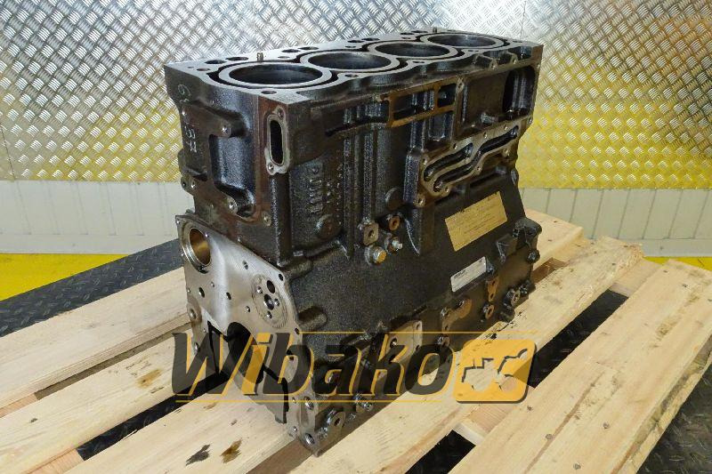 Crankcase for engine Caterpillar 3054 3711H26A/1 - Κάρτερ για Κατασκευή μηχανήματα: φωτογραφία 1 Crankcase for engine Caterpillar 3054 3711H26A/1 - Κάρτερ για Κατασκευή μηχανήματα: φωτογραφία 1