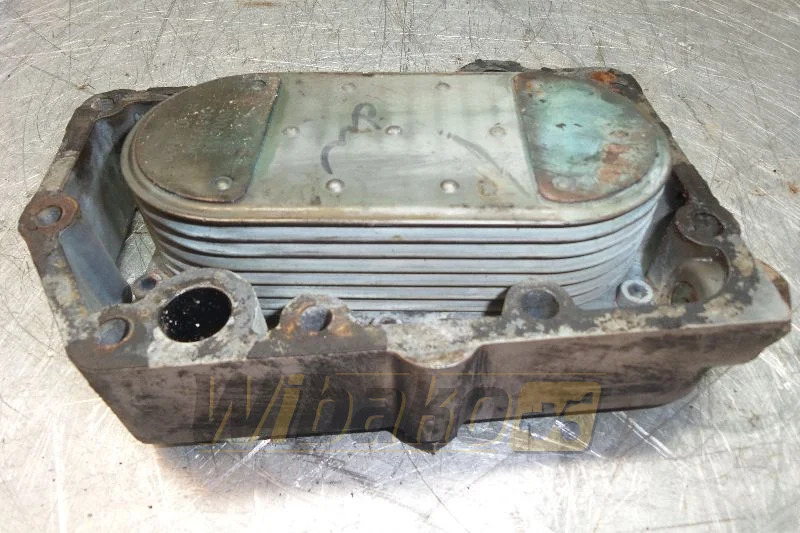 John Deere 6068TF275 RE56690 - Ψυγείο λαδιού για Κατασκευή μηχανήματα: φωτογραφία 1 John Deere 6068TF275 RE56690 - Ψυγείο λαδιού για Κατασκευή μηχανήματα: φωτογραφία 1