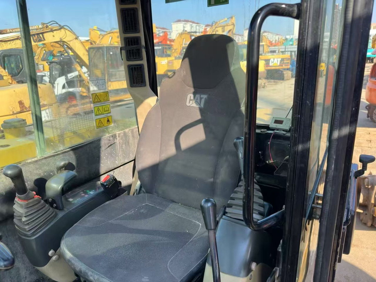 CATERPILLAR 307D - Ερπυστριοφόρος εκσκαφέας: φωτογραφία 4 CATERPILLAR 307D - Ερπυστριοφόρος εκσκαφέας: φωτογραφία 4