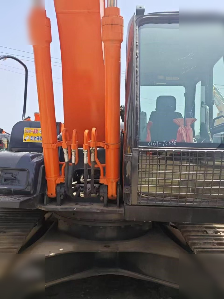 HITACHI EX160 LC - Ερπυστριοφόρος εκσκαφέας: φωτογραφία 4 HITACHI EX160 LC - Ερπυστριοφόρος εκσκαφέας: φωτογραφία 4