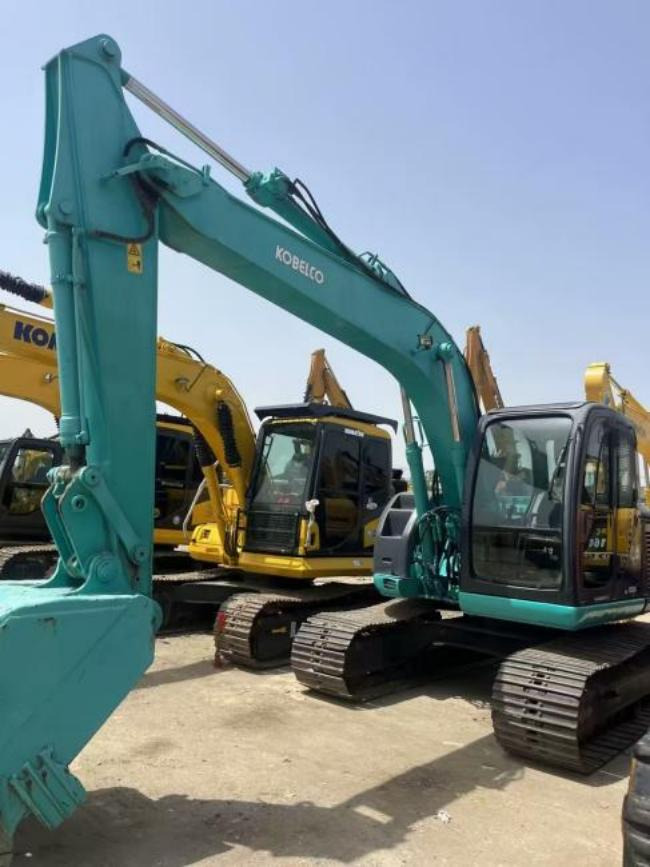 KOBELCO 135SR - Ερπυστριοφόρος εκσκαφέας: φωτογραφία 5 KOBELCO 135SR - Ερπυστριοφόρος εκσκαφέας: φωτογραφία 5